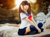 調皮校園美女